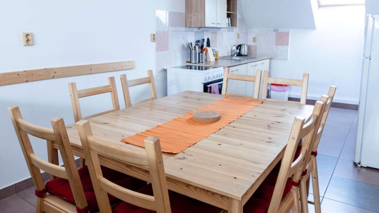 Apartman Cabernet Velké Pavlovice Eksteriør bilde