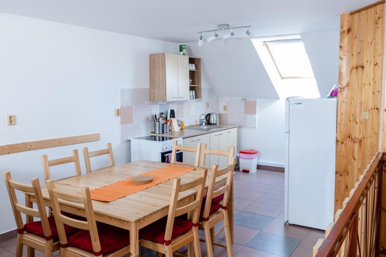 Apartman Cabernet Velké Pavlovice Eksteriør bilde