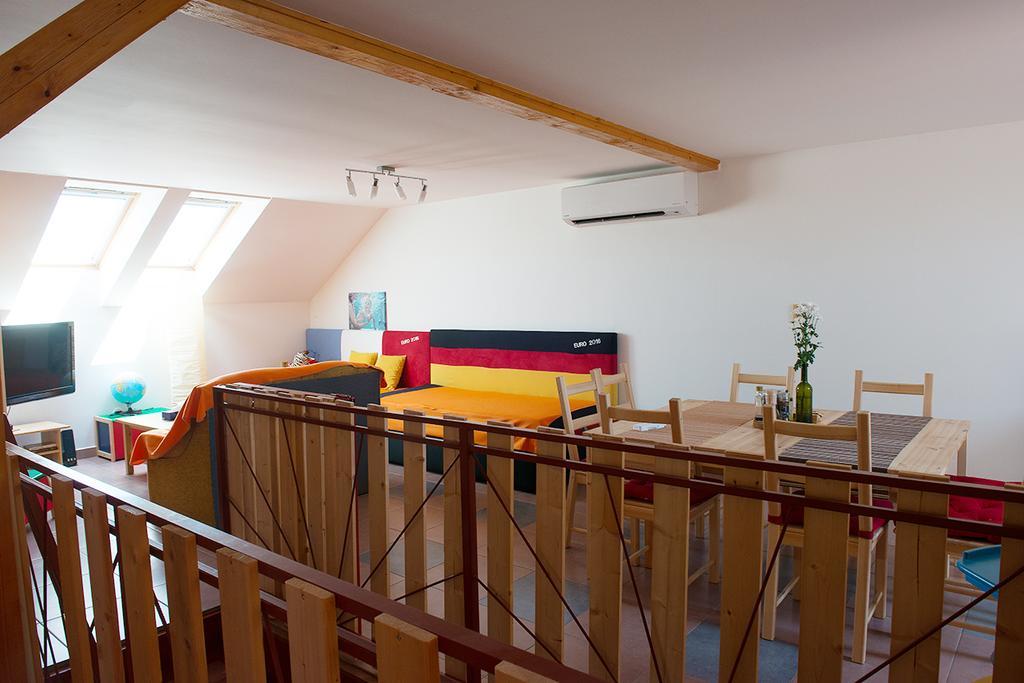 Apartman Cabernet Velké Pavlovice Rom bilde